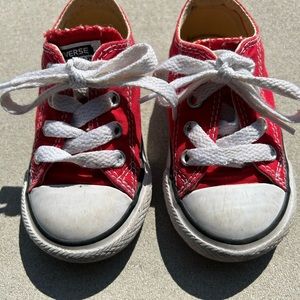 Pre-owned Converse Chuck Taylor All Star Lo Sneaker - Baby / Toddler - Red